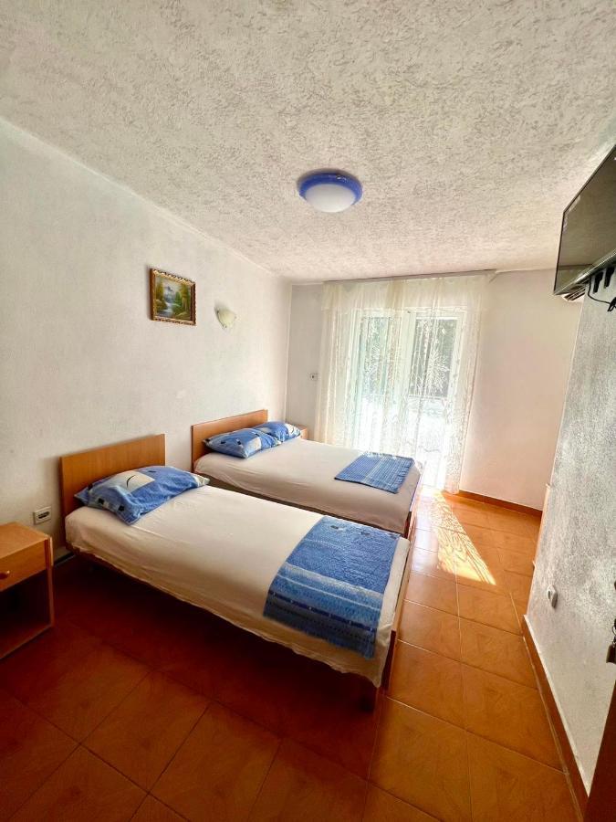 Apartments Vila Fata Улцинь Экстерьер фото