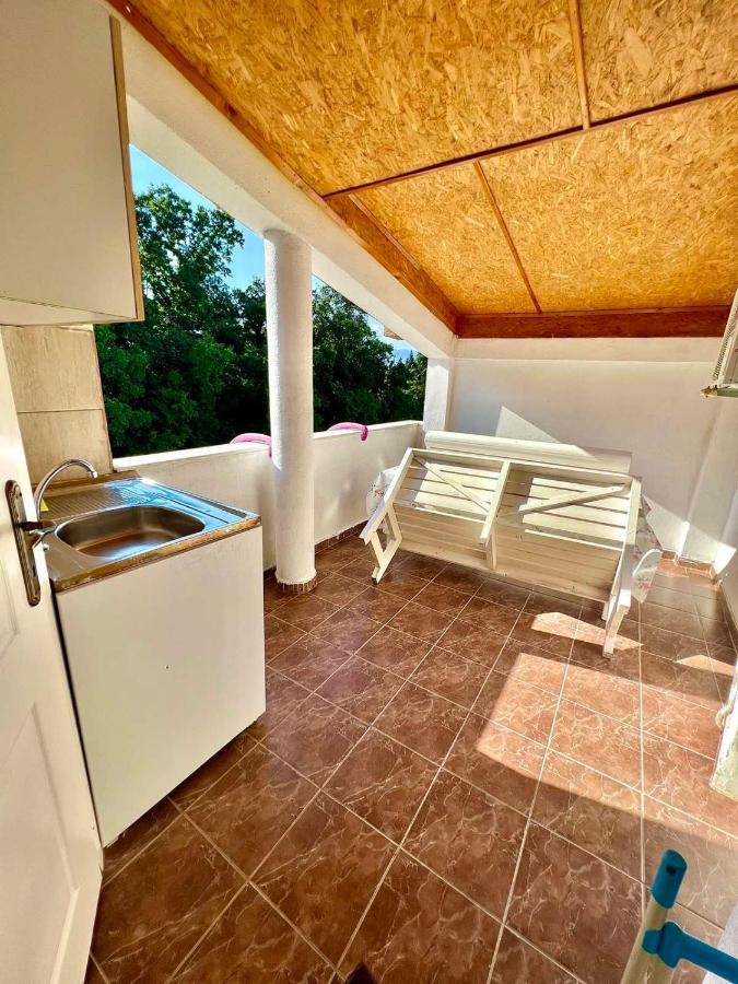 Apartments Vila Fata Улцинь Экстерьер фото