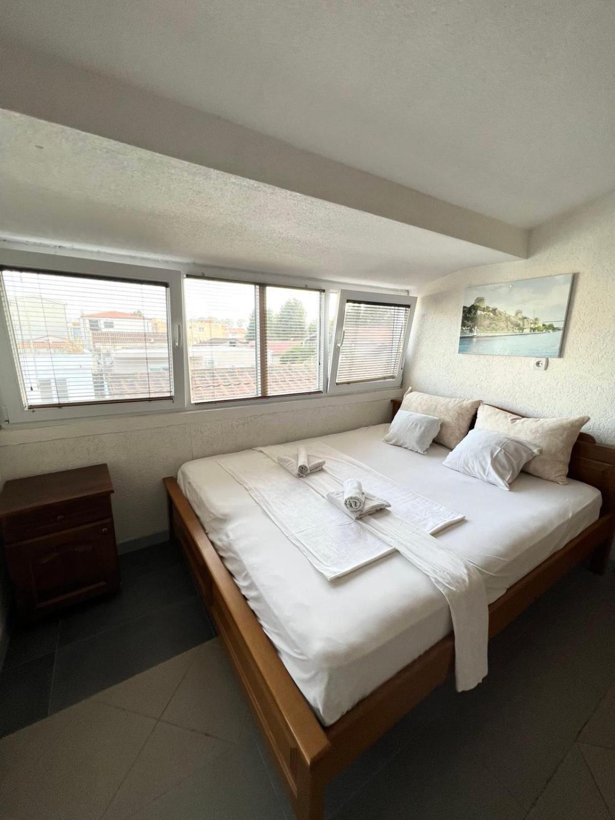 Apartments Vila Fata Улцинь Экстерьер фото